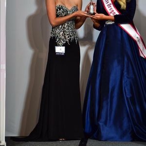 Black Prom/Pageant Gown